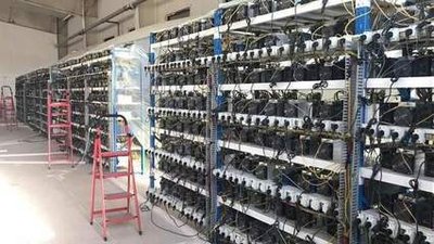 Cryptocurrency mining farm harnessing renewable energy
